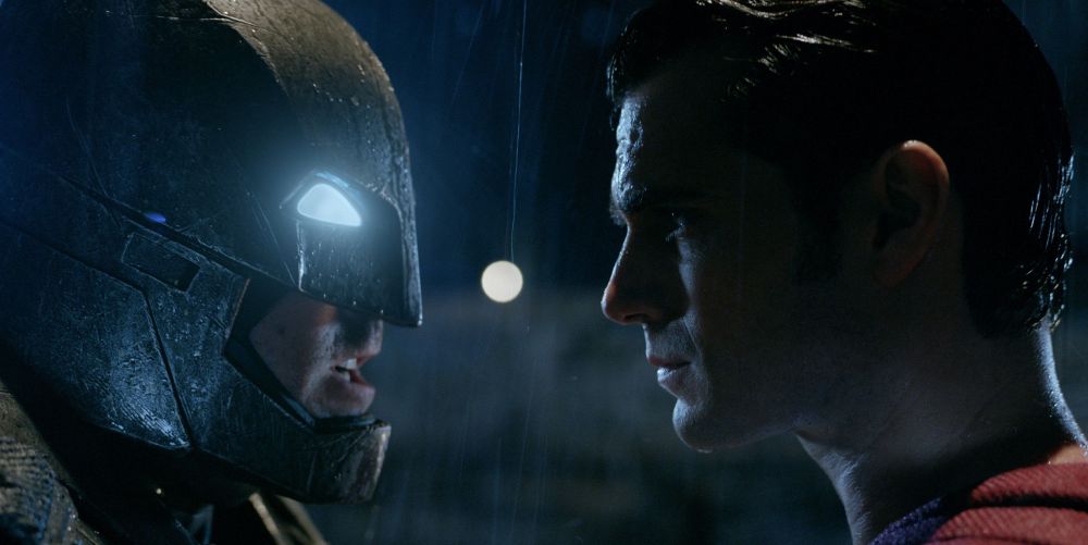 the-three-biggest-takeaways-from-the-latest-batman-v-superman-trailer-with-gifs-502332